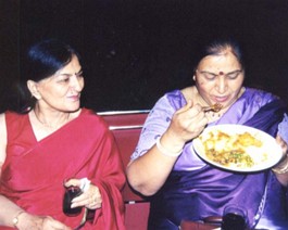 Darshi-Guddi Two other sisters (yes, its a large family!)