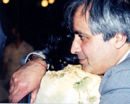 Nup-Hug-Sister The bride's mom is consoled by her brother. Poignant.