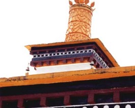 Manali-Gompa_Minaret