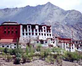 Monastery-Phiang-1